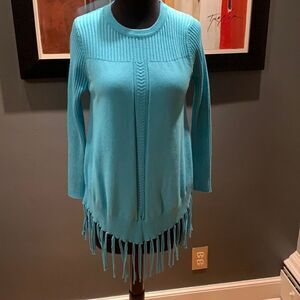 Estrna Jane turquoise fringed V hem ribbed bodice/yoke/sleeves sweater, large